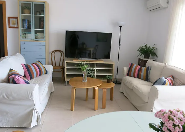 Lägenhet Gorgeous Sea Views And Great Location! *